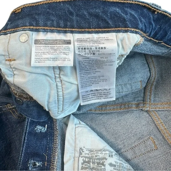 Levi's Women's 501 Original Jean Shorts Size 29 Medium Wash NWOT - Picture 7 of 9